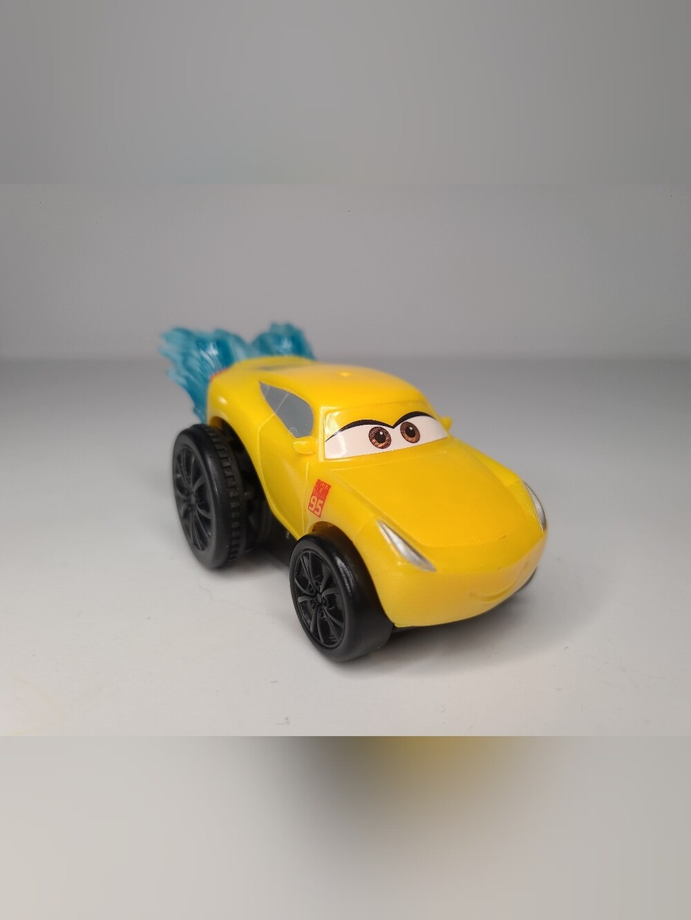 Disney Pixar Cars 3 Splash Racers Cruz Ramirez Mattel